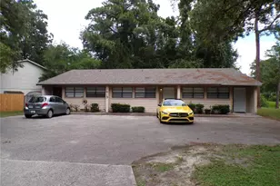 1915 SW 70th Terrace, Gainesville, FL 32607 - Photo 3