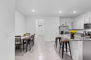 16630 Grotto Steam Pl, Wimauma, FL 33598 - Photo 11