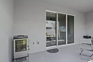 16630 Grotto Steam Pl, Wimauma, FL 33598 - Photo 33