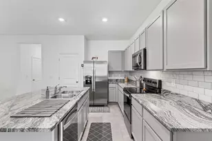 16630 Grotto Steam Pl, Wimauma, FL 33598 - Photo 15
