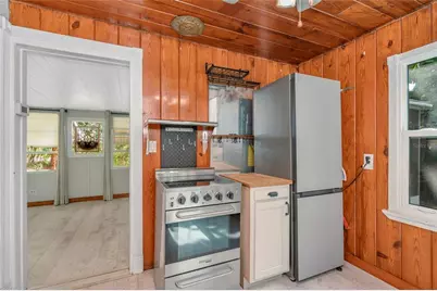 5002 30th Street W, Bradenton, FL 34207 - Photo 9