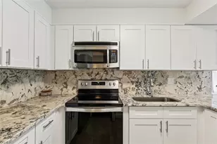 2407 Cypress Pond Rd, Palm Harbor, FL 34683 - Photo 15