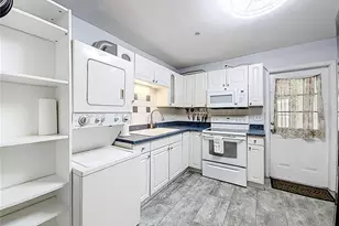 5396 4th St N, Saint Petersburg, FL 33703 - Photo 13