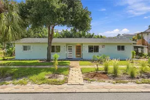 2002 1st St S, Saint Petersburg, FL 33705 - Photo 15