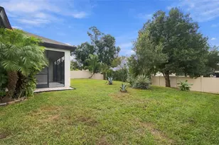 901 Grand Cresta Ave, Brandon, FL 33511 - Photo 57
