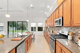 901 Grand Cresta Ave, Brandon, FL 33511 - Photo 31