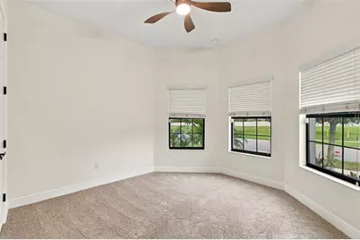 901 Grand Cresta Avenue, Brandon, FL 33511 - Photo 41