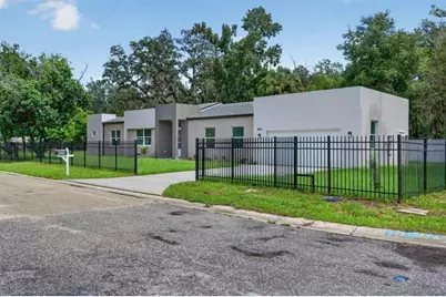 8003 Chaney Lane, Tampa, FL 33617 - Photo 3