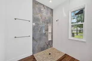 8003 Chaney Ln, Tampa, FL 33617 - Photo 37
