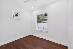 8003 Chaney Ln, Tampa, FL 33617 - Photo 25