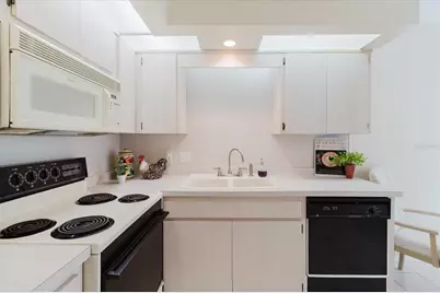 2209 Utopian Drive E #207, Clearwater, FL 33763 - Photo 11