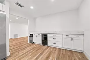 5413 Bernadette Dr, Zephyrhills, FL 33541 - Photo 15