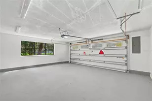 5413 Bernadette Dr, Zephyrhills, FL 33541 - Photo 43