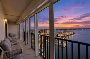 7300 Sun Island Dr S, South Pasadena, FL 33707 - Photo 3