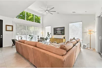 4440 Pompano Drive SE, Saint Petersburg, FL 33705 - Photo 13