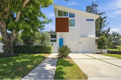 4440 Pompano Drive SE, Saint Petersburg, FL 33705 - Photo 1