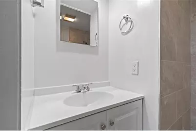 8705 N 13th Street, Tampa, FL 33604 - Photo 15
