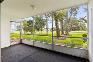 43 Country Club Dr, Largo, FL 33771 - Photo 11