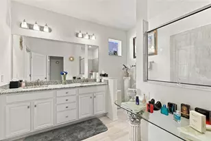 944 Old Windsor Way, Spring Hill, FL 34609 - Photo 11