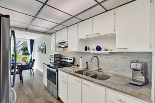 5095 Bay St NE, Saint Petersburg, FL 33703 - Photo 25