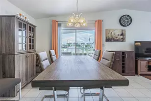 37232 Neukom Ave, Zephyrhills, FL 33541 - Photo 15