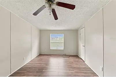 8611 County Line Road, Lithia, FL 33547 - Photo 23