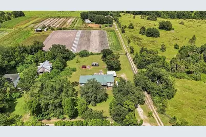 8611 County Line Road, Lithia, FL 33547 - Photo 31