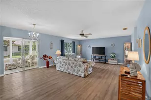 2203 Highclere Cir, Sun City Center, FL 33573 - Photo 7