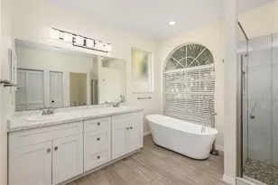 9317 Heritage Oak Ct, Tampa, FL 33647 - Photo 21