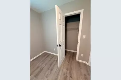704 E Richmere Street, Tampa, FL 33612 - Photo 17