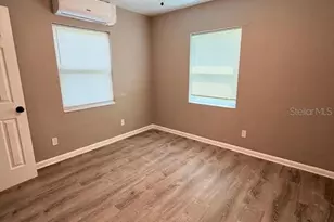 704 E Richmere St, Tampa, FL 33612 - Photo 13