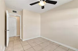 10312 Lake Carroll Way, Tampa, FL 33618 - Photo 29
