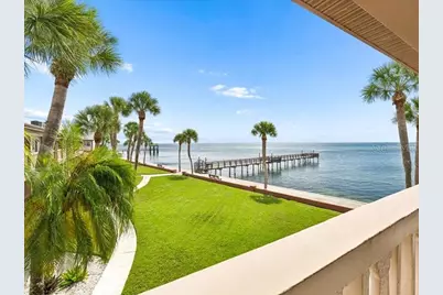 650 Pinellas Point Drive S #240, Saint Petersburg, FL 33705 - Photo 1
