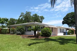 3900 12th St NE, Saint Petersburg, FL 33703 - Photo 3