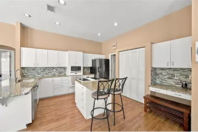 878 Centerwood Drive, Tarpon Springs, FL 34688 - Photo 11