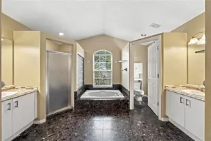 878 Centerwood Dr, Tarpon Springs, FL 34688 - Photo 15