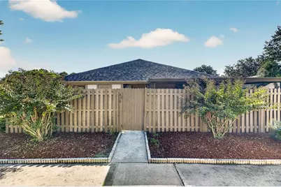 810 Hunters Court, Brandon, FL 33511 - Photo 1