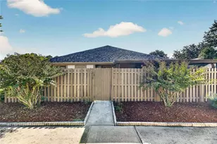 810 Hunters Ct, Brandon, FL 33511 - Photo 1