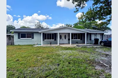 7850 14th Way N, Saint Petersburg, FL 33702 - Photo 1
