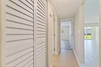 4595 Chancellor Street NE #105, Saint Petersburg, FL 33703 - Photo 17
