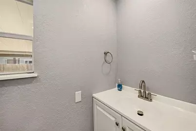 9041 Rye Street, New Port Richey, FL 34654 - Photo 15