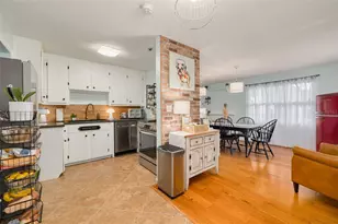 1134 62nd St, Saint Petersburg, FL 33710 - Photo 3