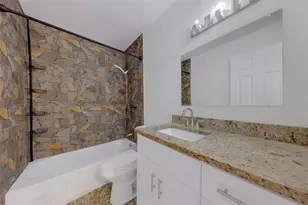 9218 Tudor Dr, Tampa, FL 33615 - Photo 15
