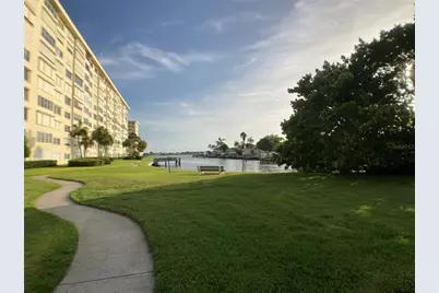 4650 Cove Circle #UNIT 311, Saint Petersburg, FL 33708 - Photo 29