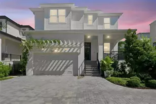 2705 W Trilby Ave, Tampa, FL 33611 - Photo 1