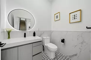 2104 4th St S, Saint Petersburg, FL 33705 - Photo 35
