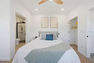 2104 4th St S, Saint Petersburg, FL 33705 - Photo 23