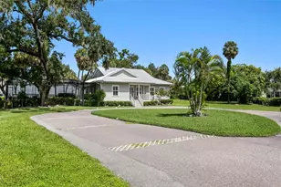 2805 Gulf City Rd, Ruskin, FL 33570 - Photo 39