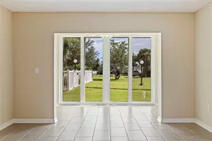 4595 Chancellor St NE, Saint Petersburg, FL 33703 - Photo 11