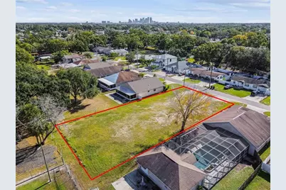 3337 W Woodlawn Avenue, Tampa, FL 33607 - Photo 9